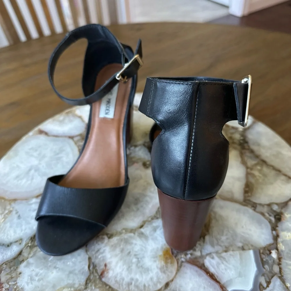 Steve Madden Leather Black Heels - Picture 2 of 6
